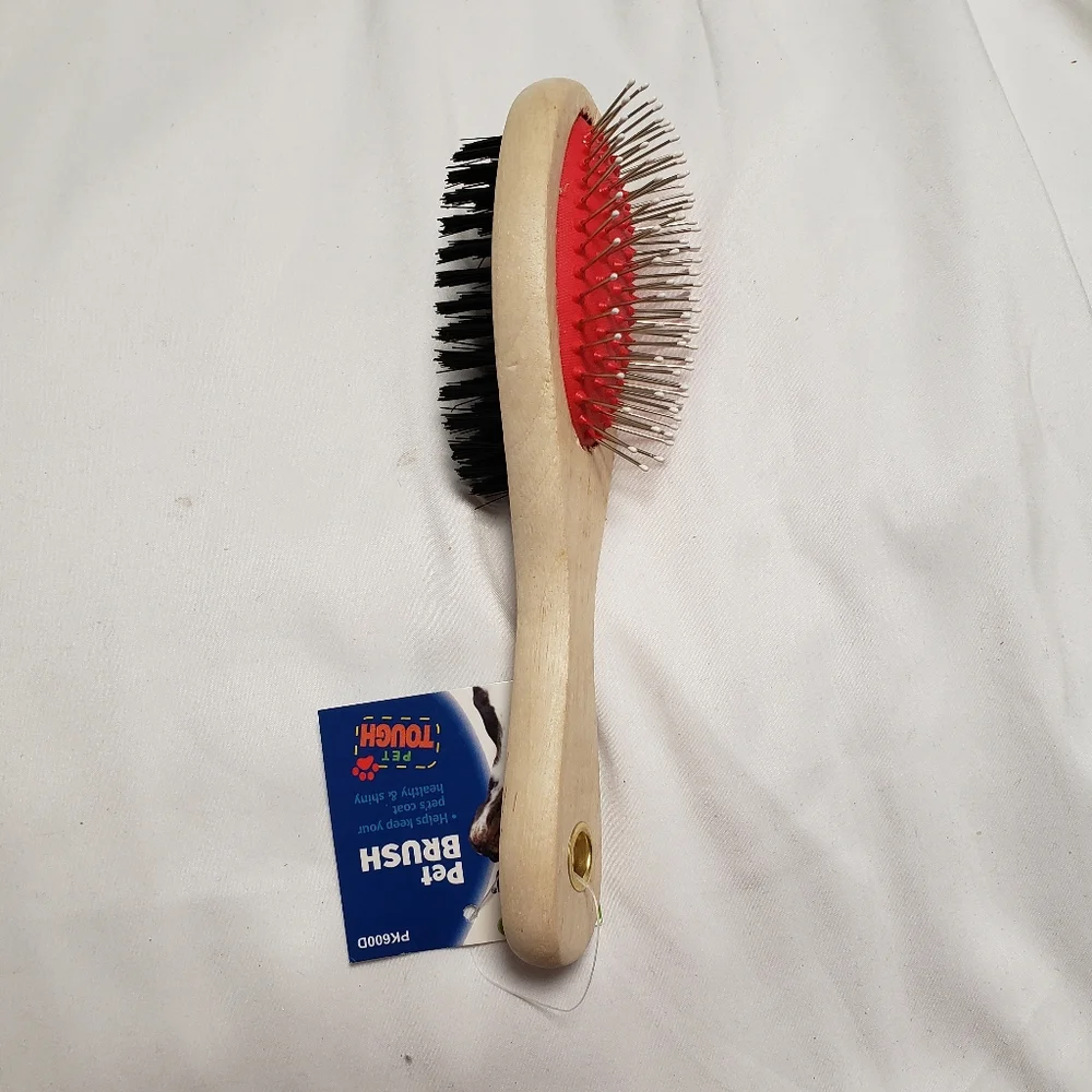 Perking Pet brush for pet.